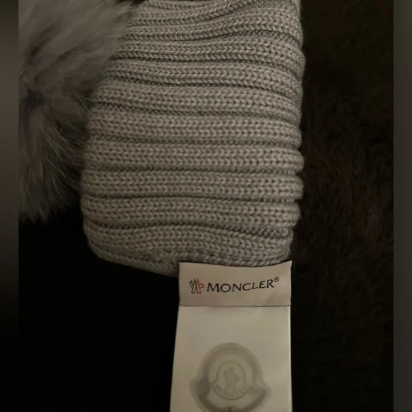 Moncler Women’s Pompom Ribbed Beanie - Picture 2 of 2